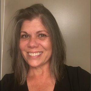 Meet your Posher, Rebekah